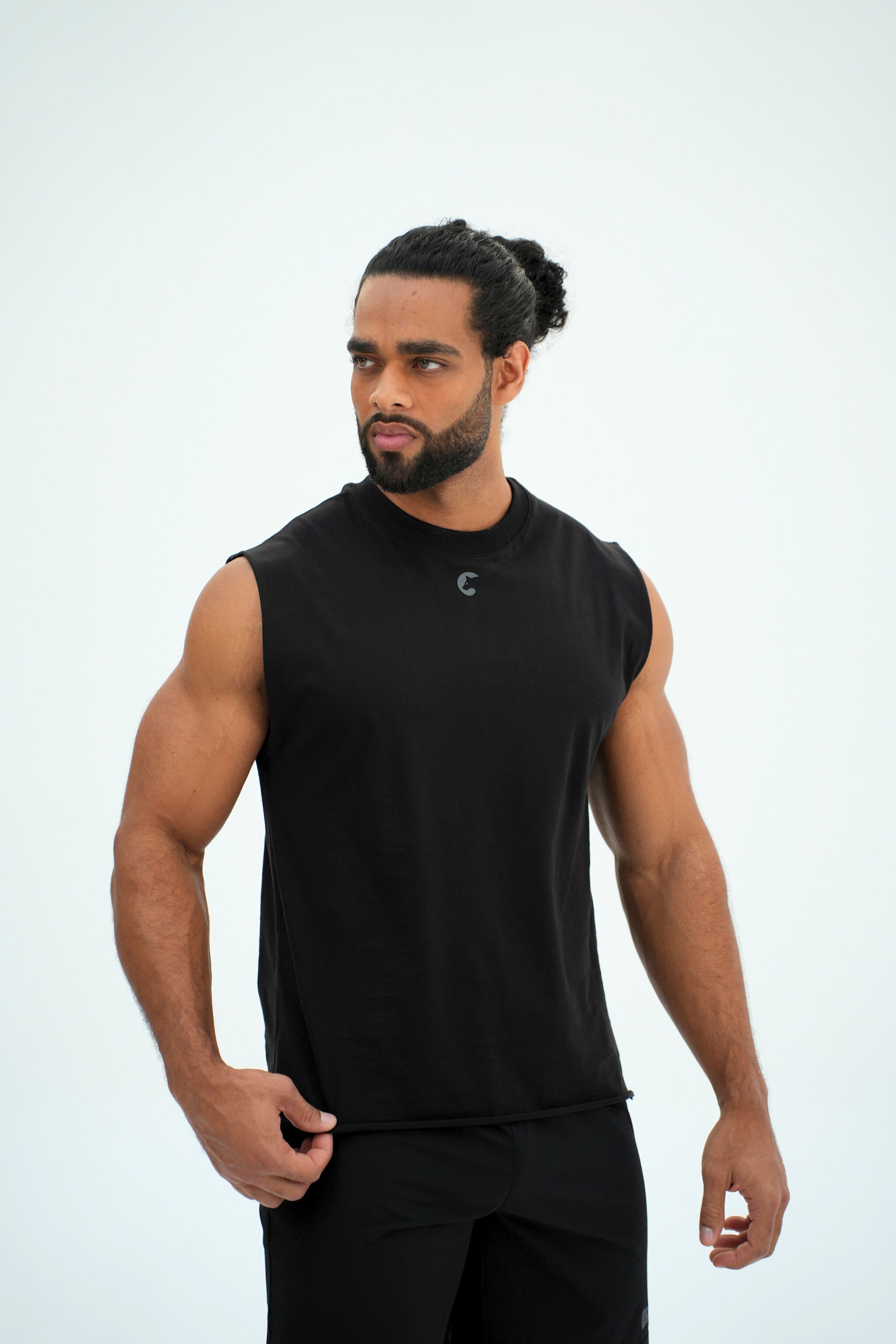 Raw Cutoff Black